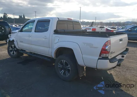 2013 Toyota Tacoma Base V6 z USA, uszkodzony, nr VIN 3TMLU4EN8DM113694